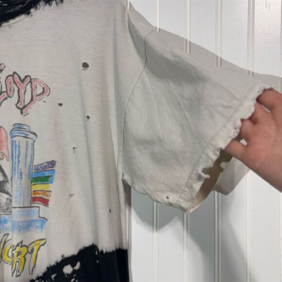 Pink Floyd In Concert Band Tee Distressed Bleached Vintage Style Grunge Y2K L - Picture 4 of 13